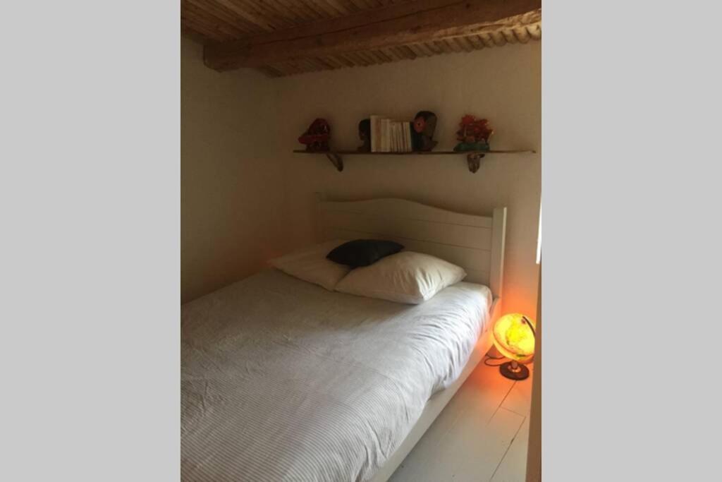 Gite Cocotte Luberon, Forcalquier Pierrerue  Экстерьер фото